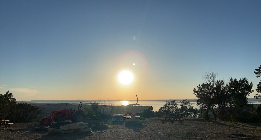 Фото Thunderbird Resort & Event Center