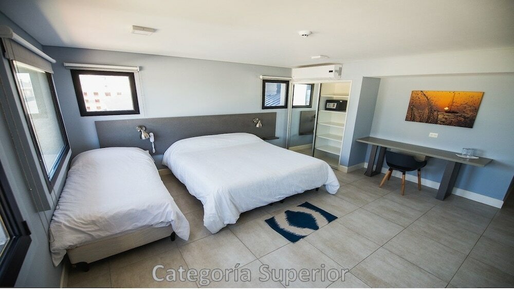 Фото Hotel Aatrac