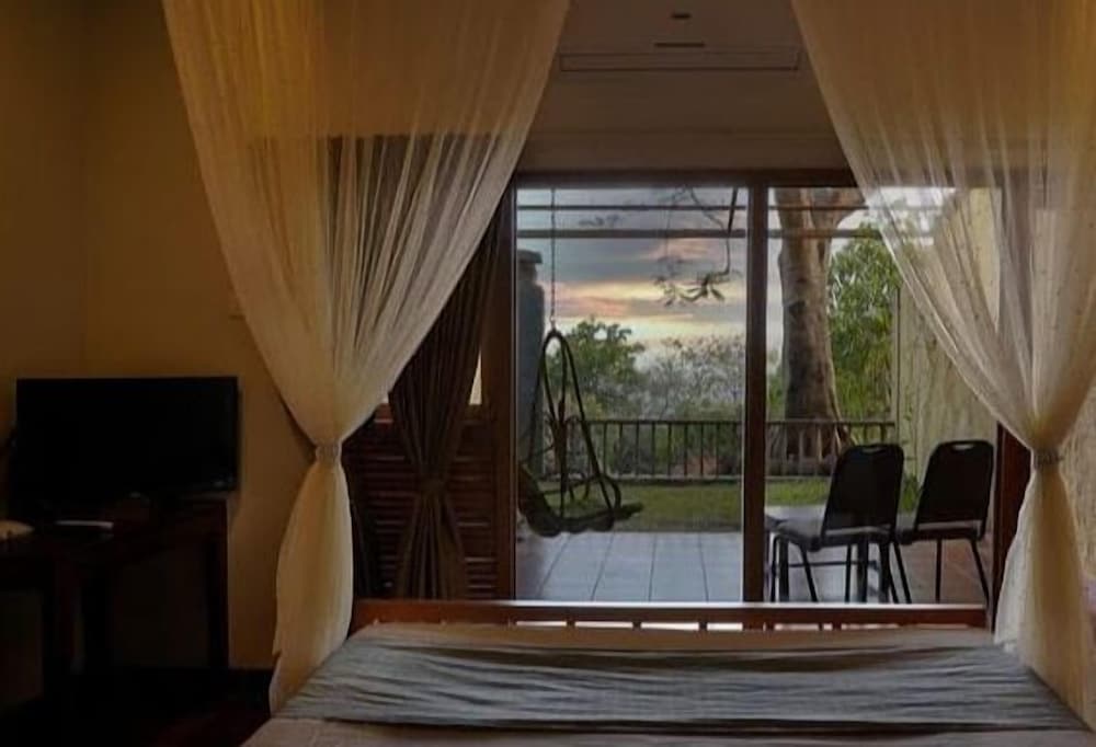 Фото Nisarg Resort