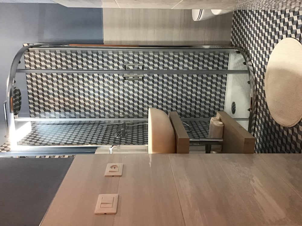 Фото Hotel Moniga