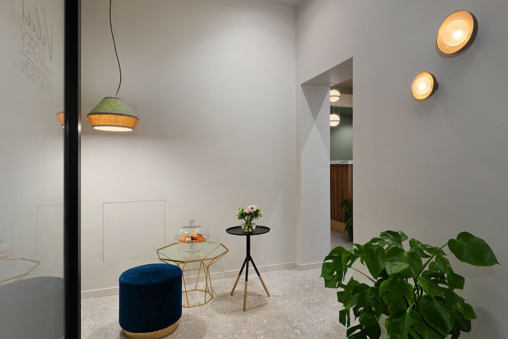 Фото Velvet Grey Boutique Hotel