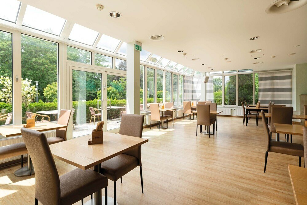 Фото Seminaris Hotel Bad Honnef