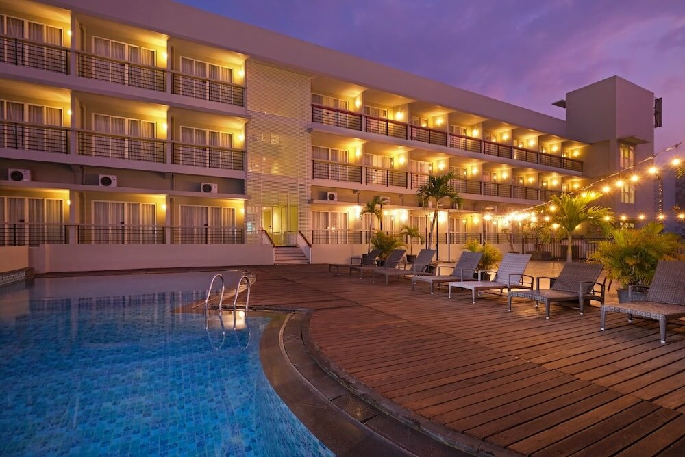 Фото отеля 2