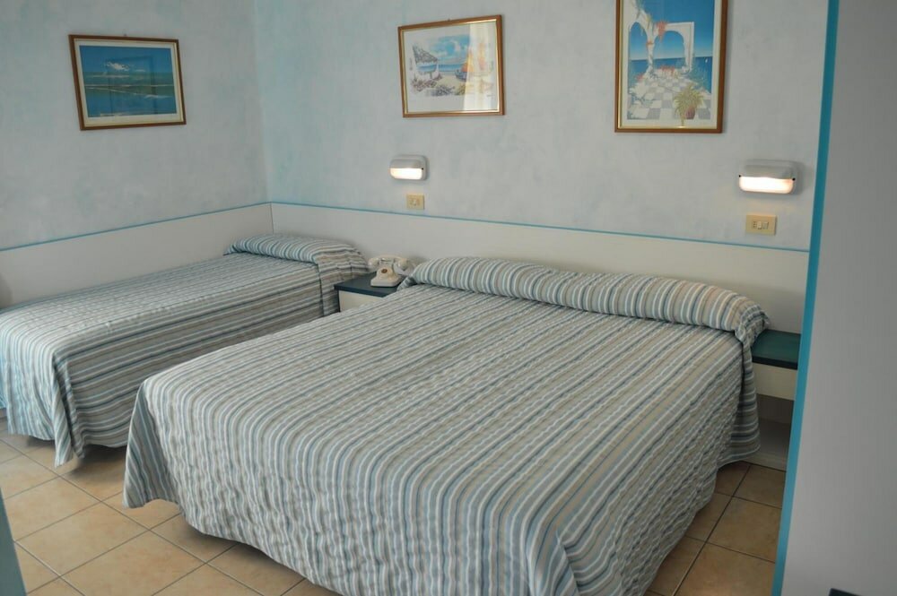 Фото Hotel Amelia