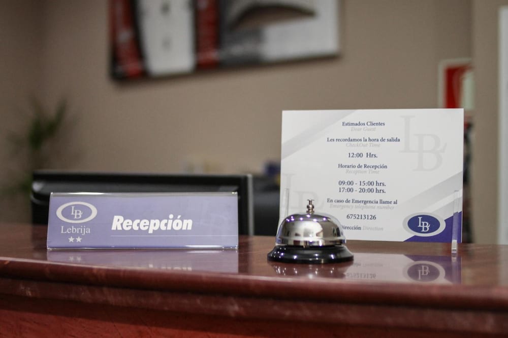 Фото Lb Lebrija Hotel