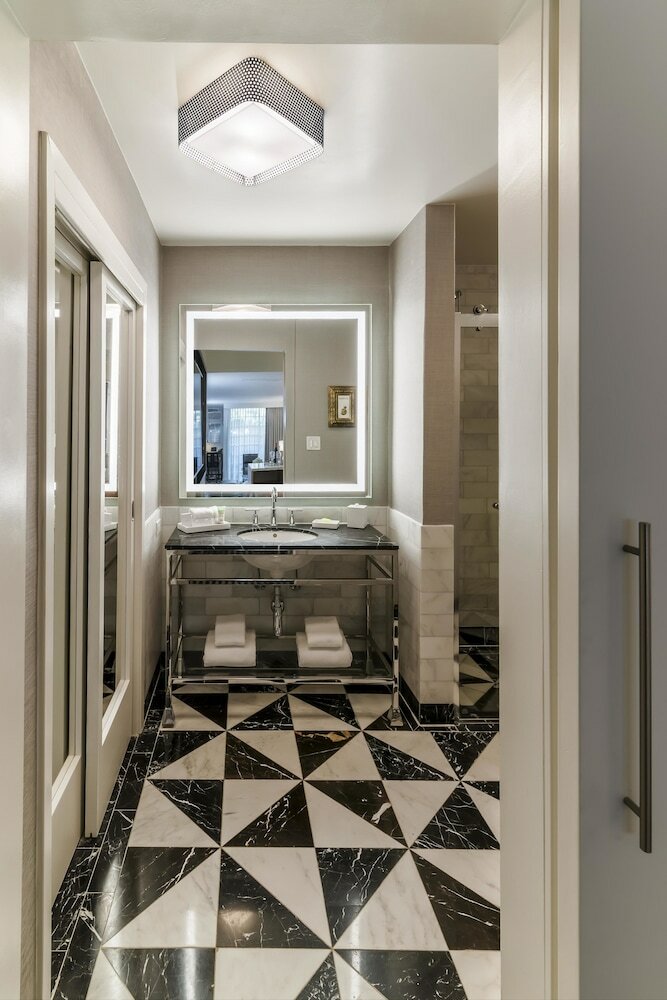 Фото Chamberlain West Hollywood