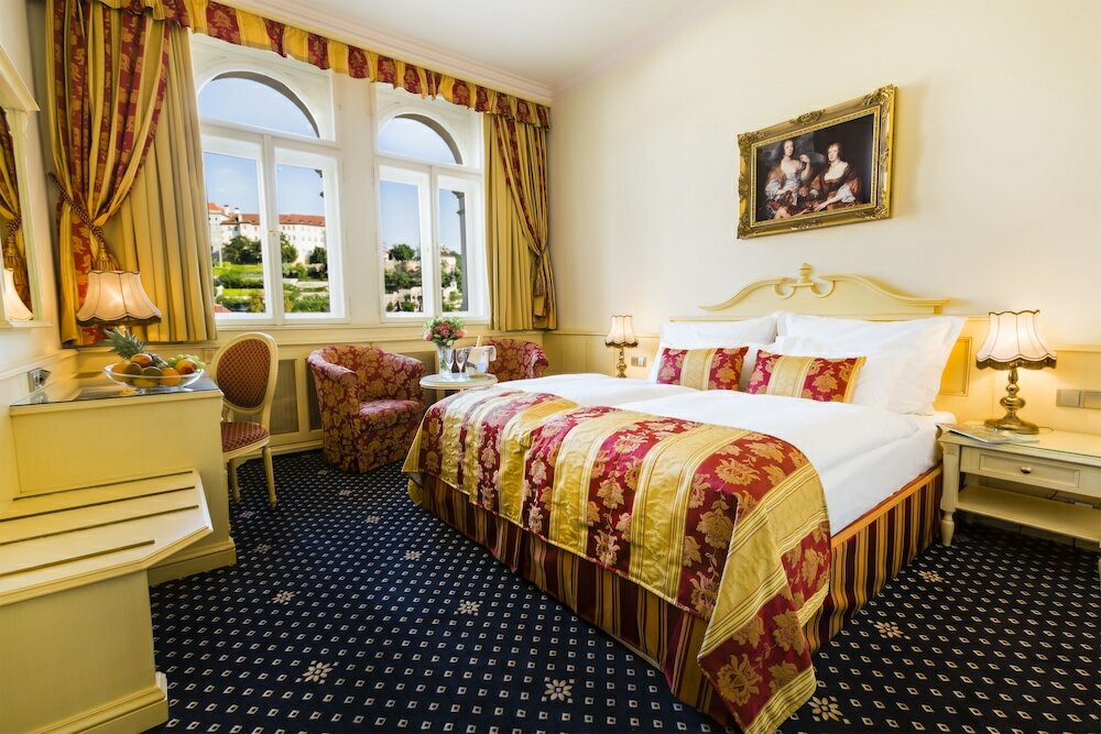 Фото Luxury Family Hotel Royal Palace