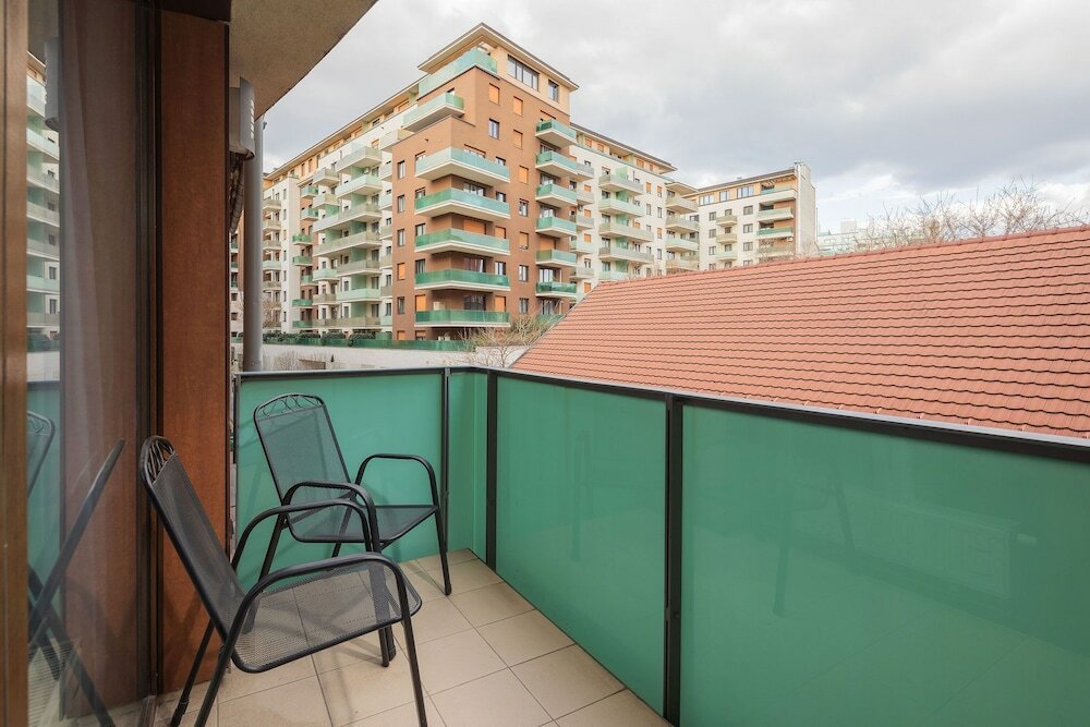 Фото Escala Hotel & Suites