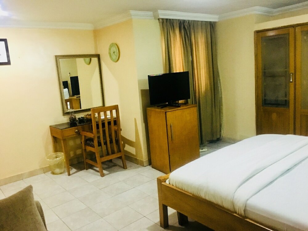 Фото Hillside Gardens