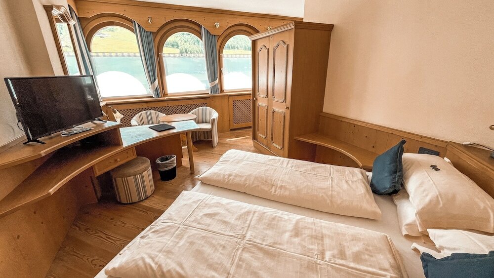 Фото Hotel Flora