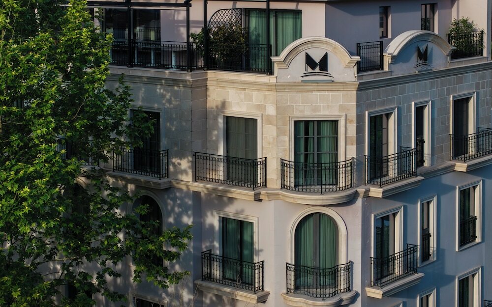 Фото Hotel Majestic