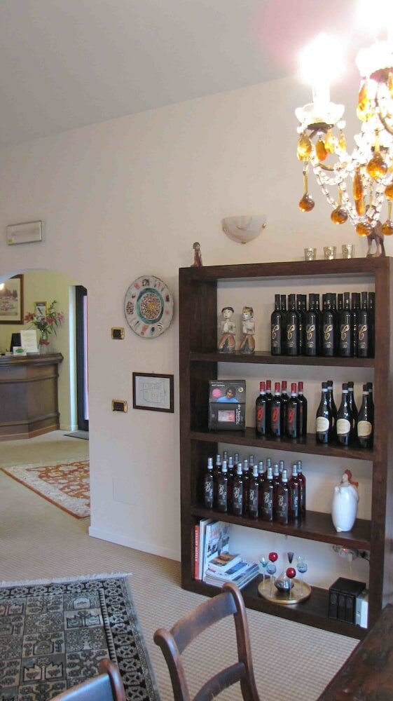 Фото Hotel Oasi Beach