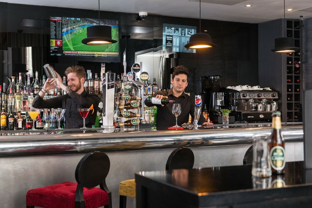 Фото Park International Hotel