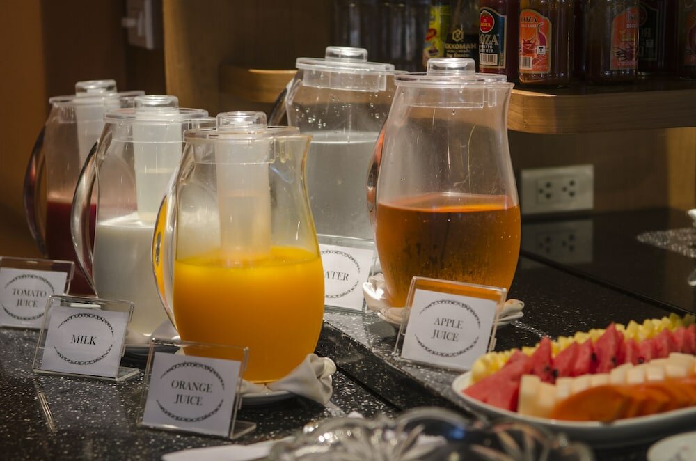 Фото The Tarntawan Hotel Surawong Bangkok