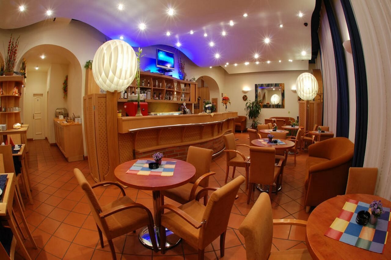 Фото EA Отель Tosca