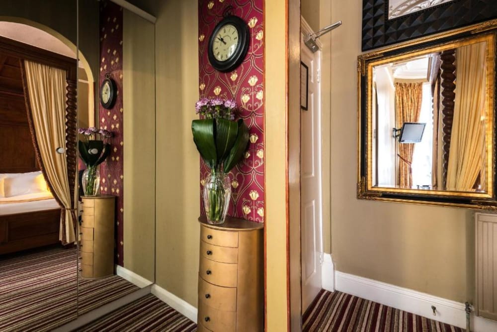 Фото Paskins Townhouse