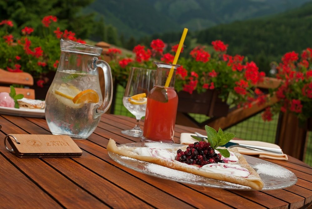 Фото Hotel Zátiší