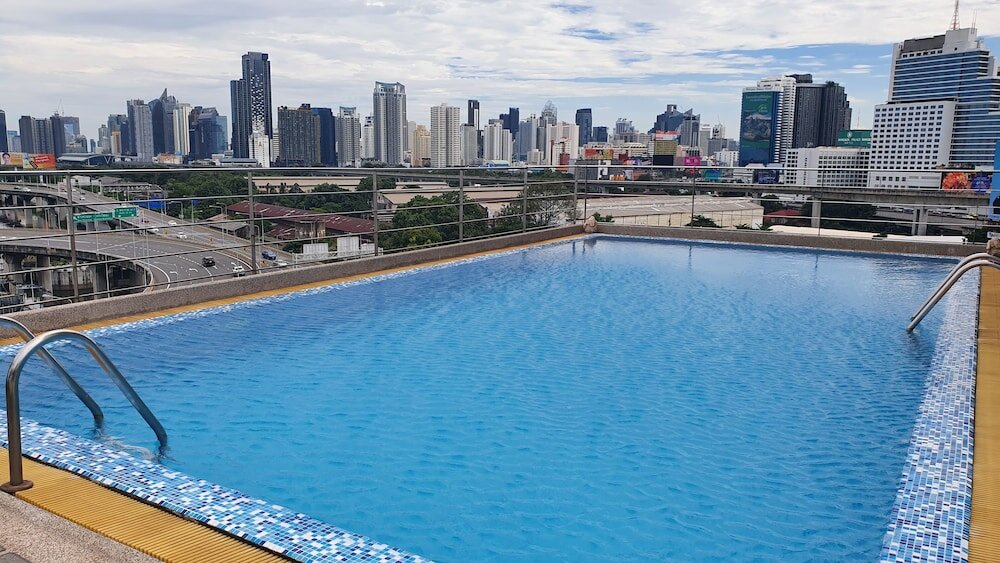 Фото Interchange Tower Serviced Apartment