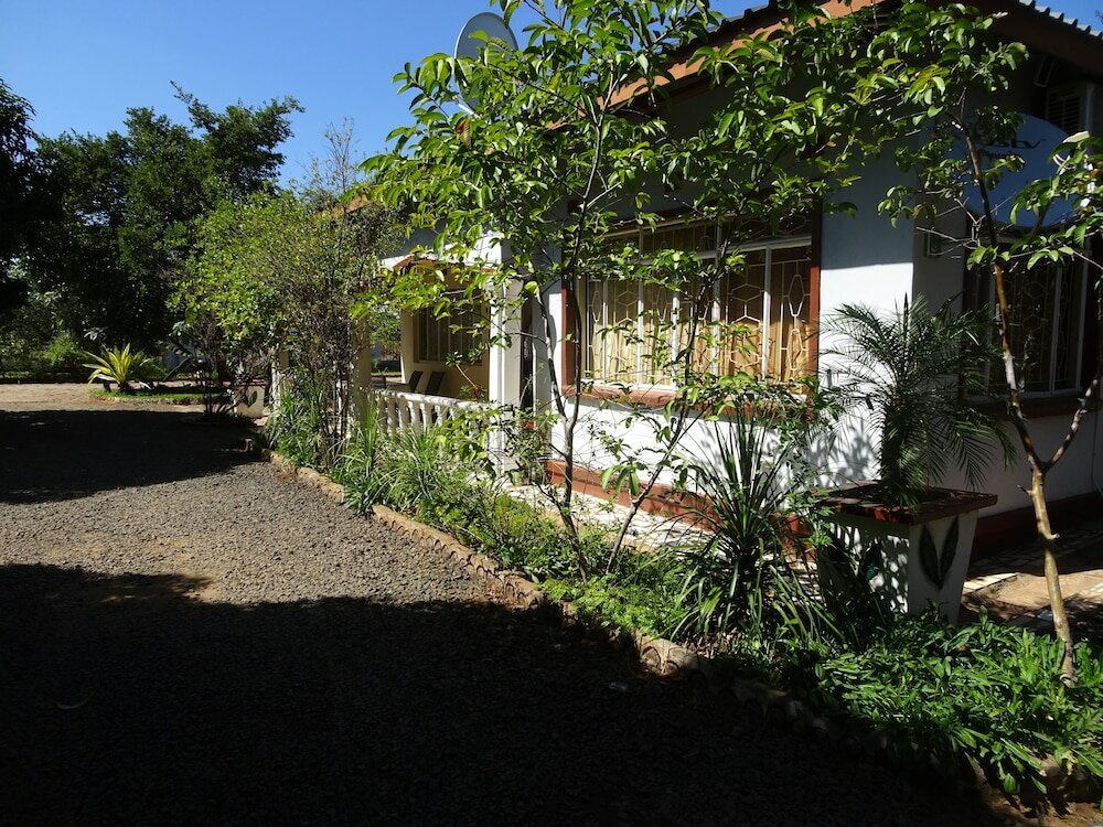 Фото White Rose Lodge