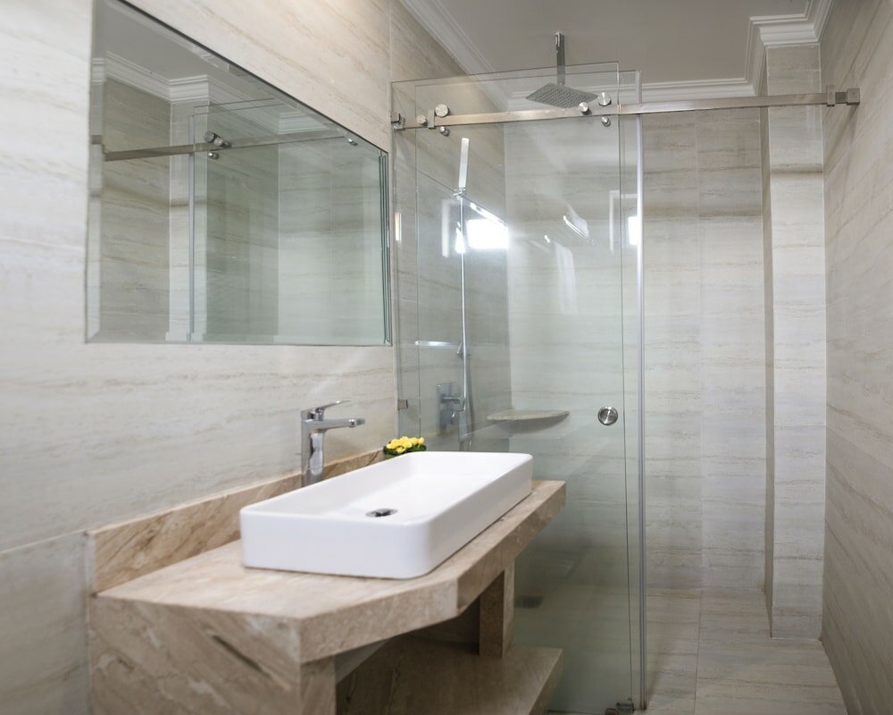 Фото Seven Seas Hotel and Apartment