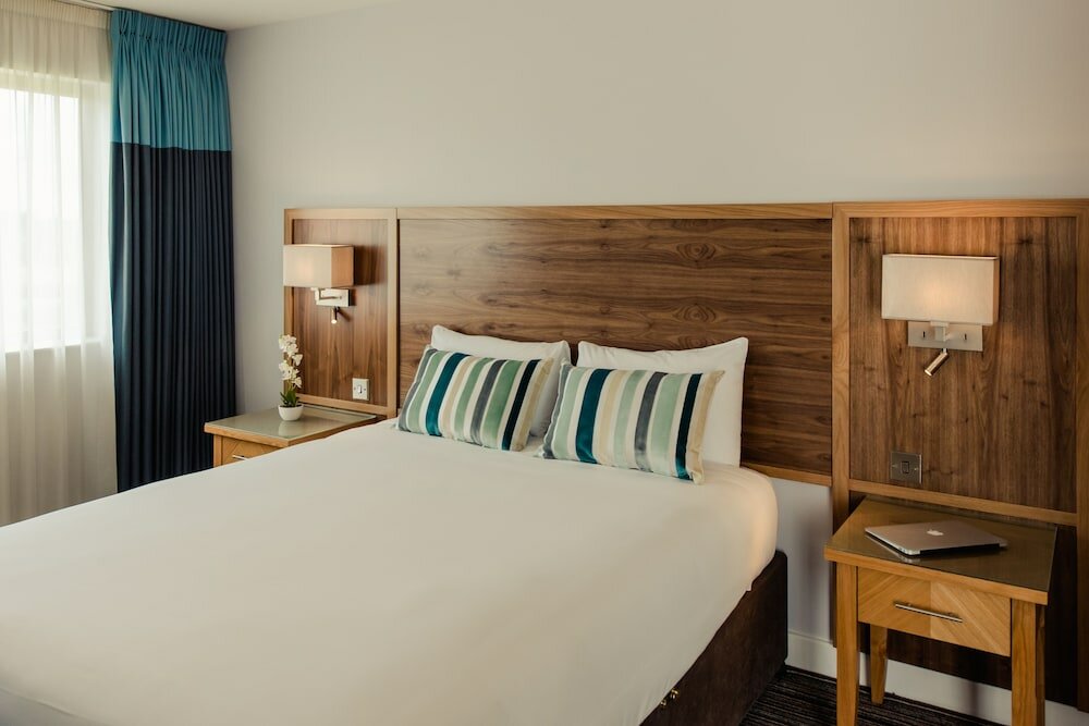 Фото Aspect Hotel Dublin Park West