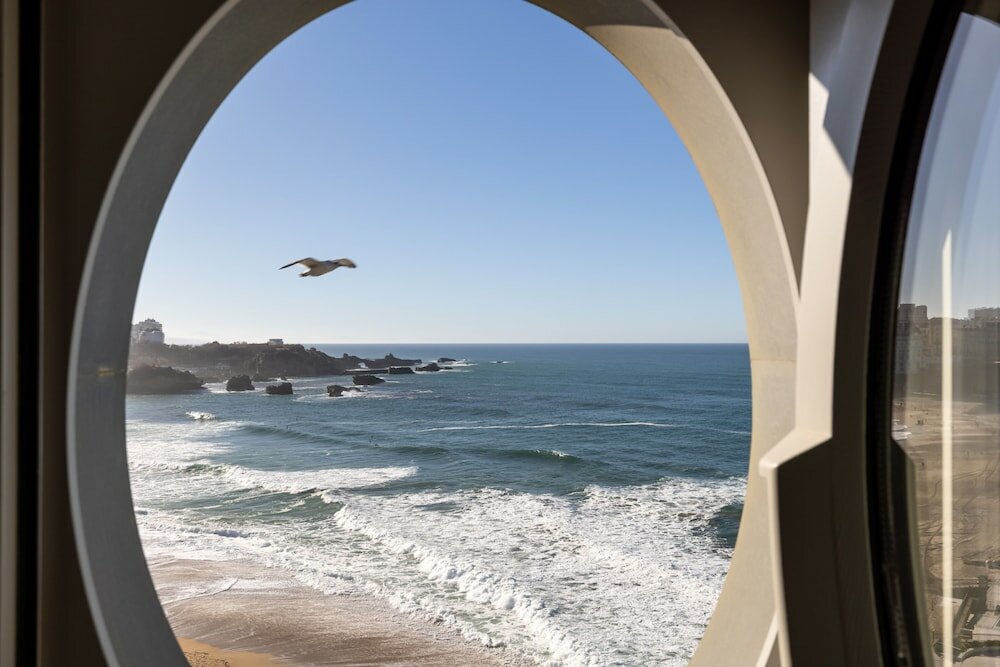 Фото Hôtel Du Palais