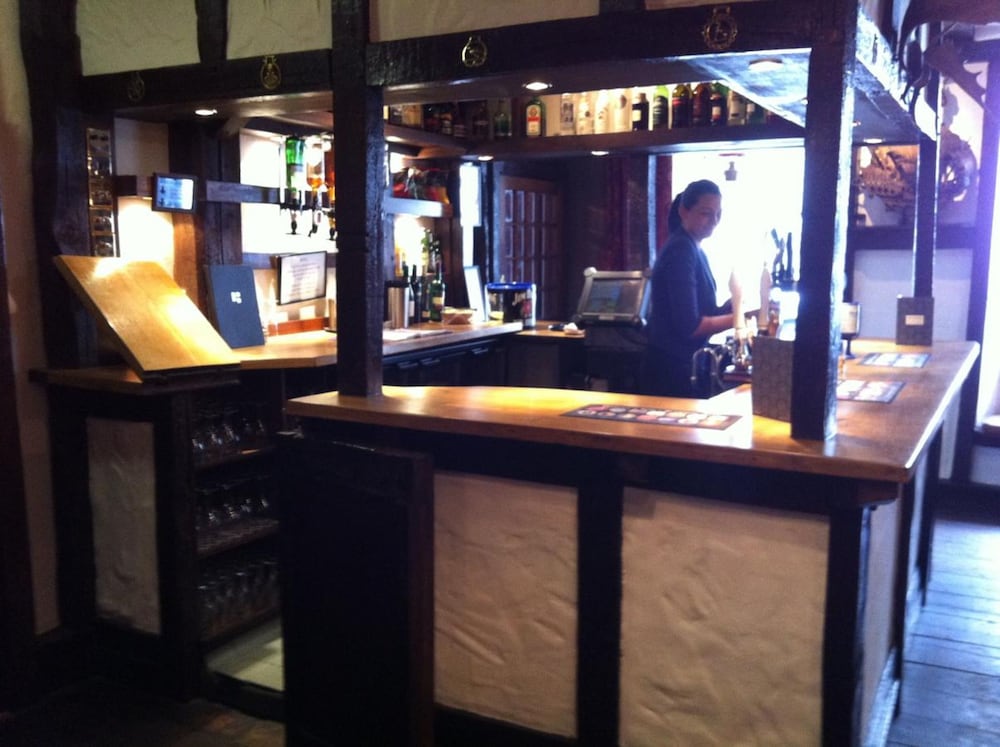 Фото The White Hart Hotel