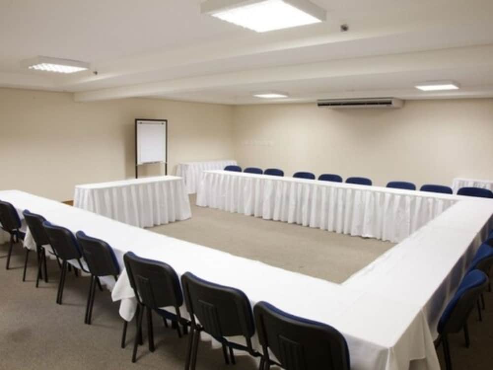 Фото Tri Hotel Executive Caxias do Sul