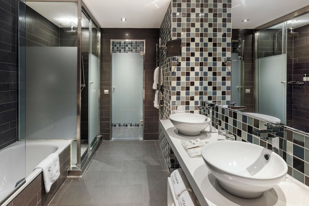 Фото Catalonia Reina Victoria