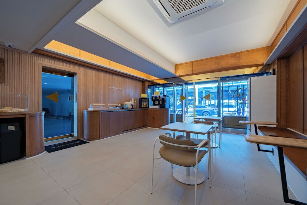 Фото Hotel Yeogiuhtte Gwangju Station