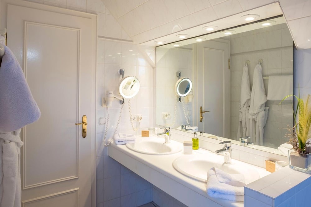 Фото Ringhotel Resort SPA Hohe Wacht