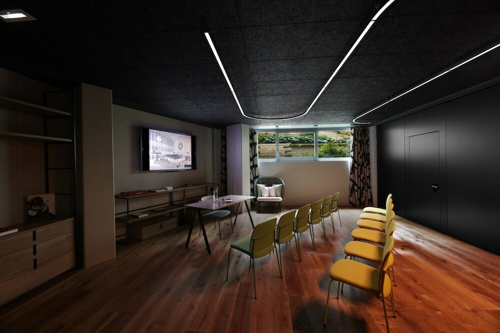 Фото Drawing House