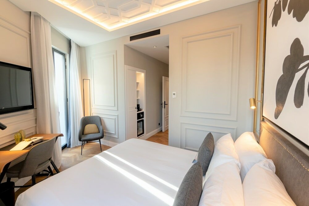 Фото L&h Gran VIA Valencia