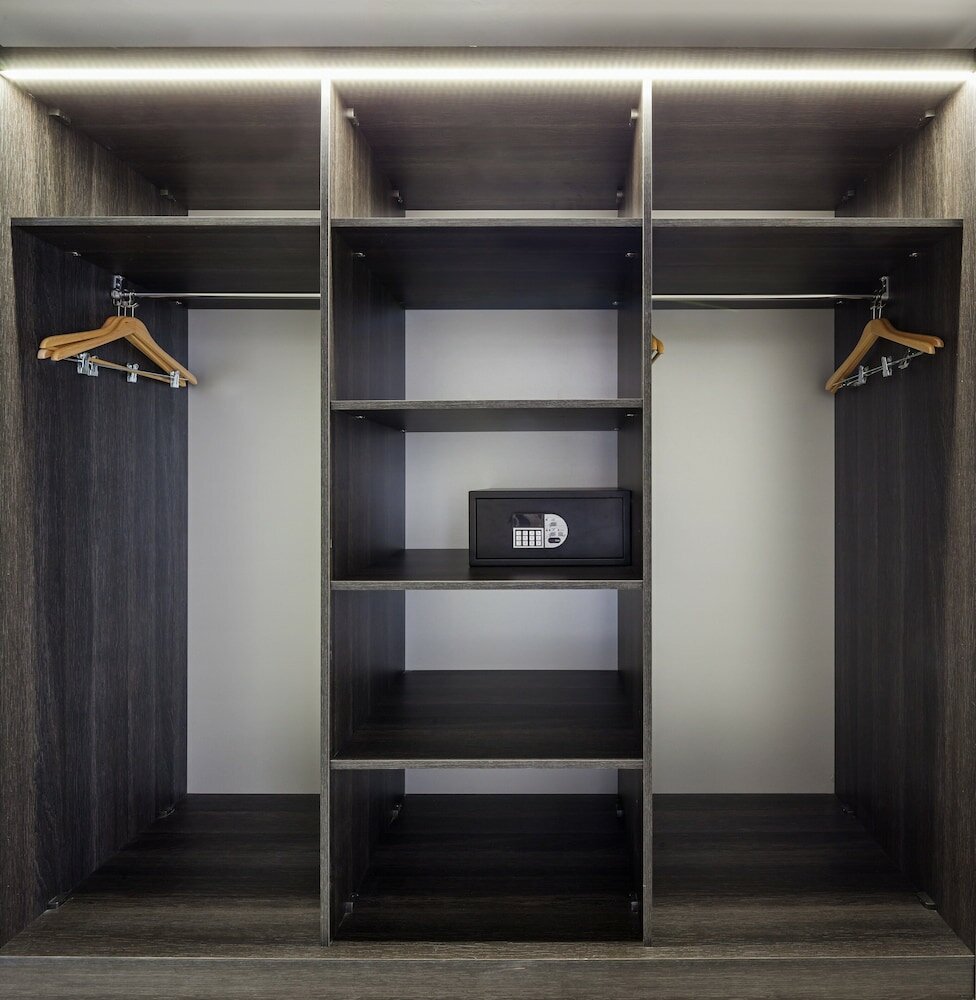 Фото Hotel Ilunion Suites Madrid