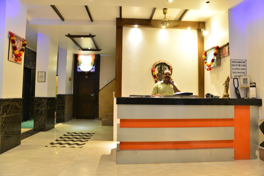 Фото Hotel Amax Inn