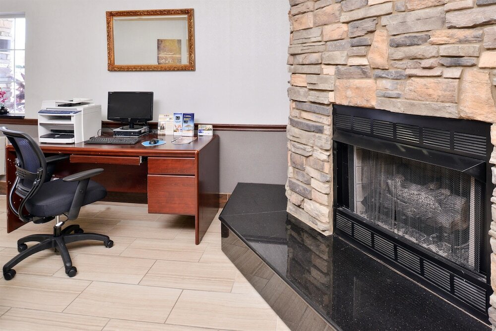 Фото Best Western Old Mill Inn