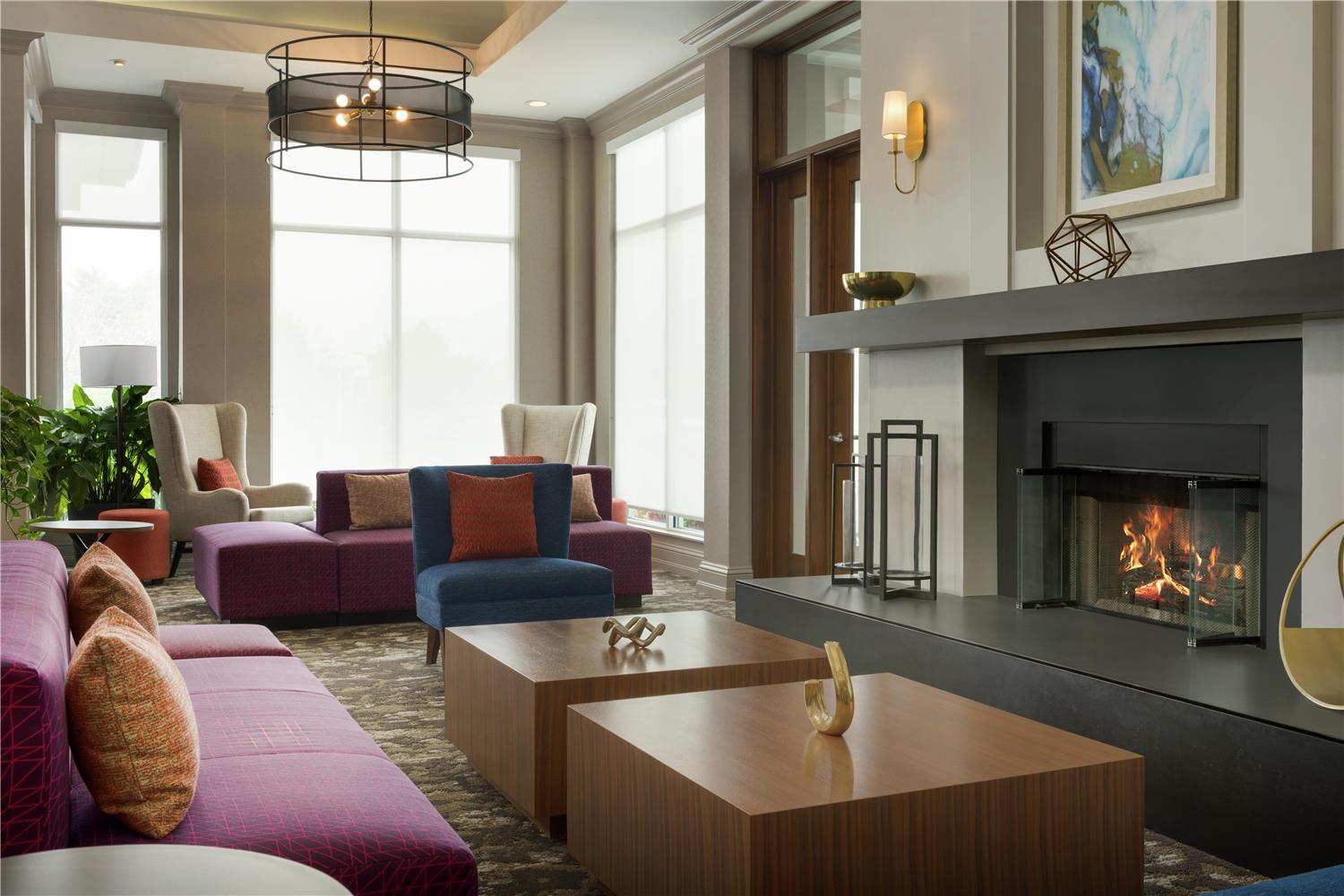 Фото Hilton Garden Inn Riverhead