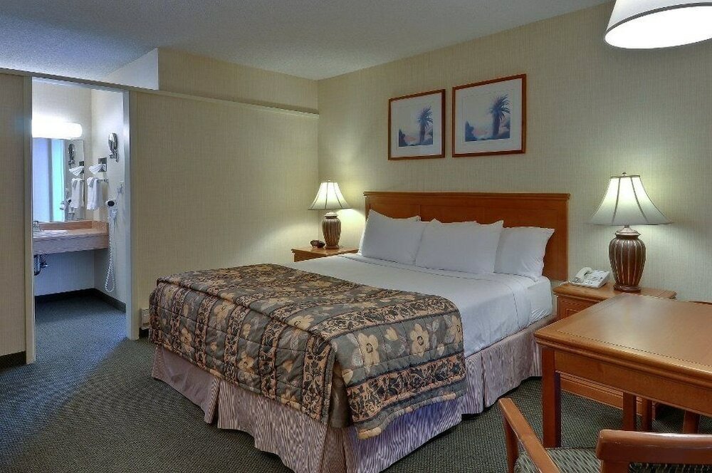 Фото Vagabond Inn Ventura