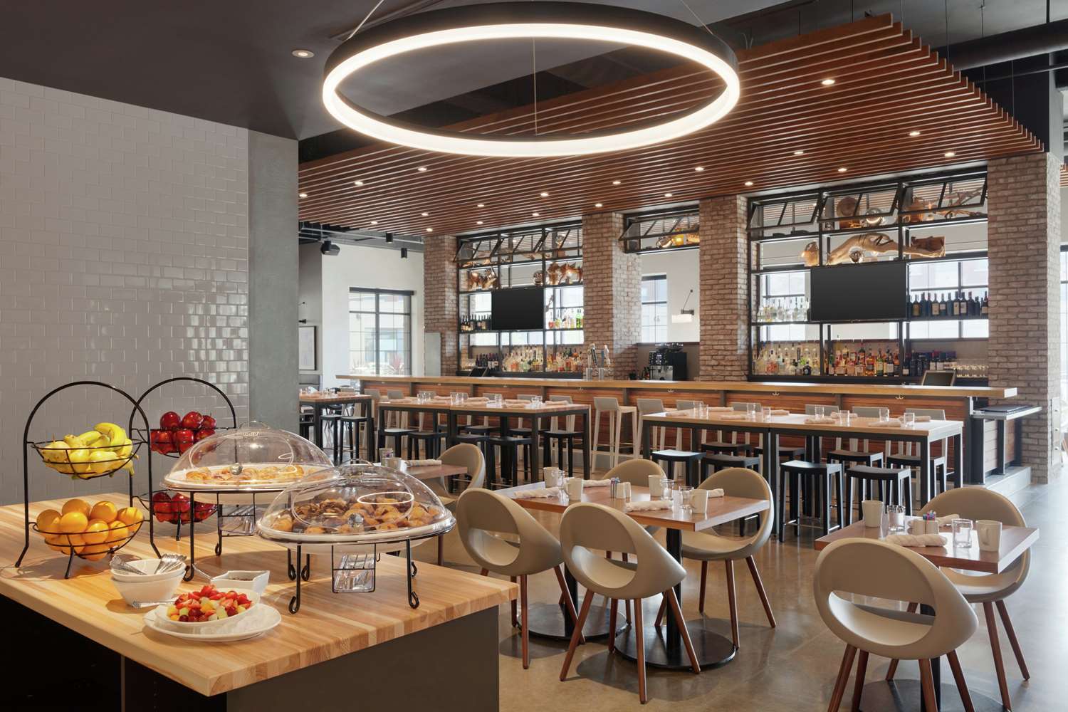 Фото Hilton Garden Inn Rochester/University & Medical Center