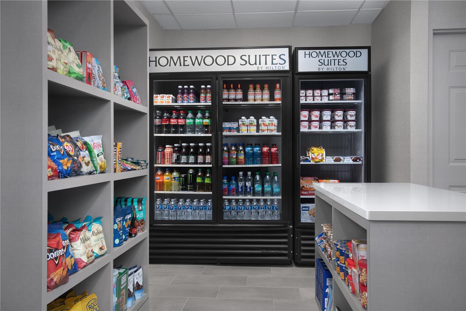 Фото Homewood Suites by Hilton Newark-Cranford