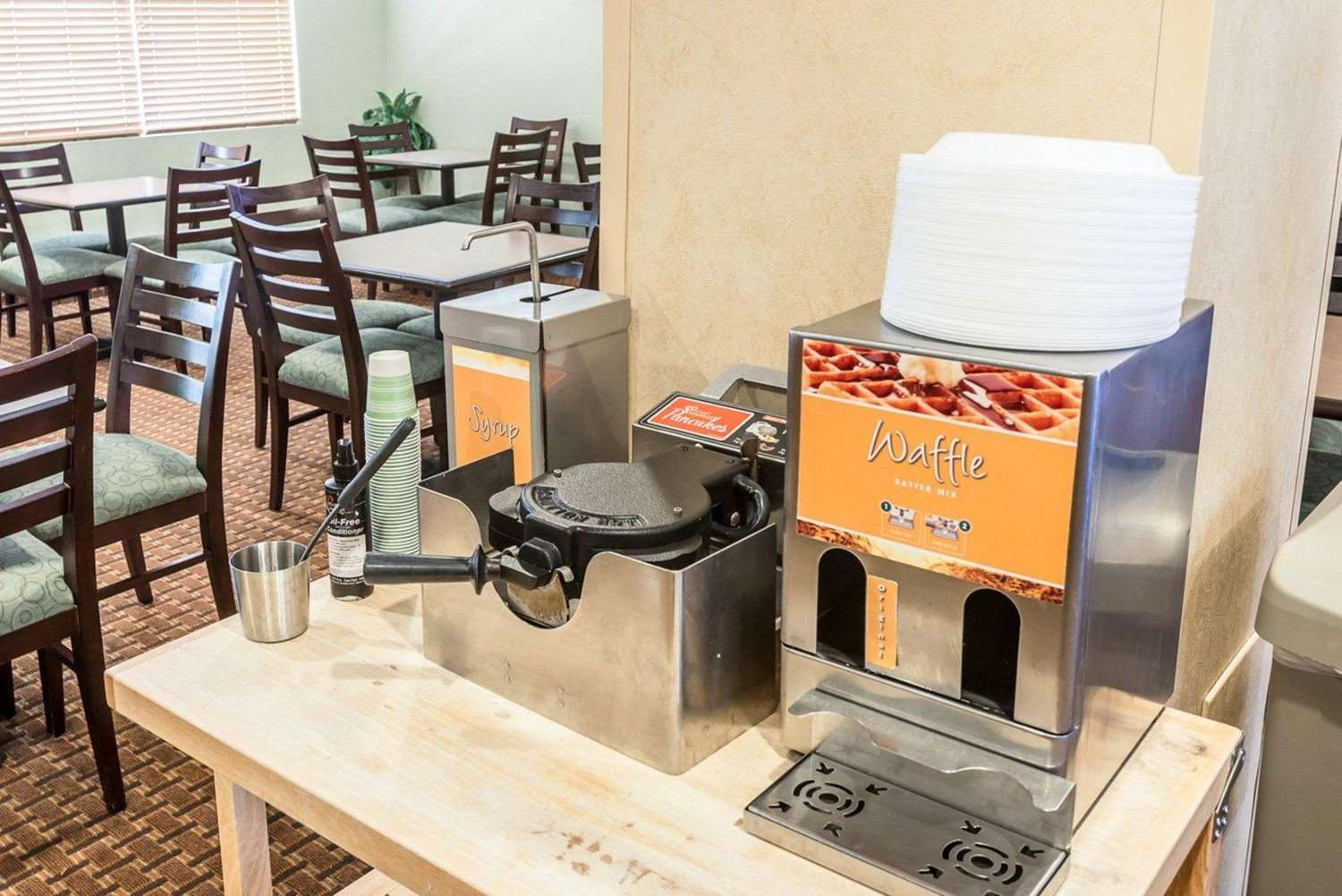 Фото Quality Inn & Suites Denver International Airport