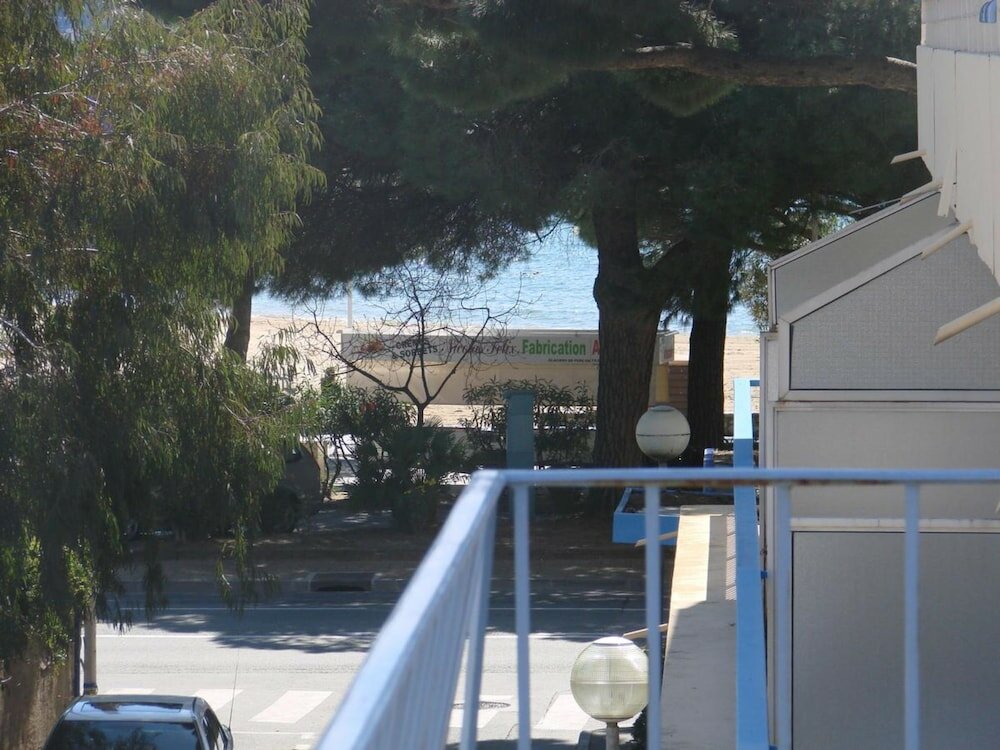 Фото Hôtel Le Chardon Bleu