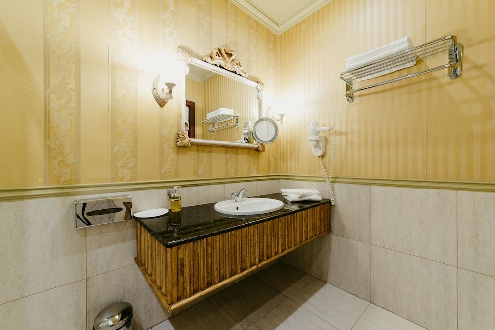 Фото Atrium Boutique Hotel Cluj City Center