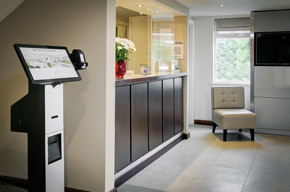 Фото Fortune Huddersfield, Sure Hotel Collection by Best Western