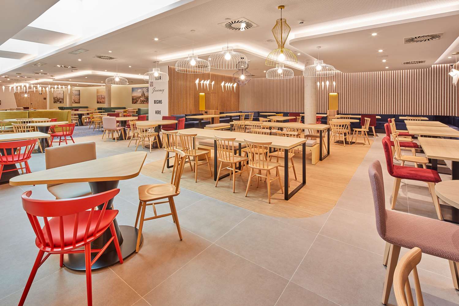 Фото Hampton by Hilton Barcelona Fira Gran VIA