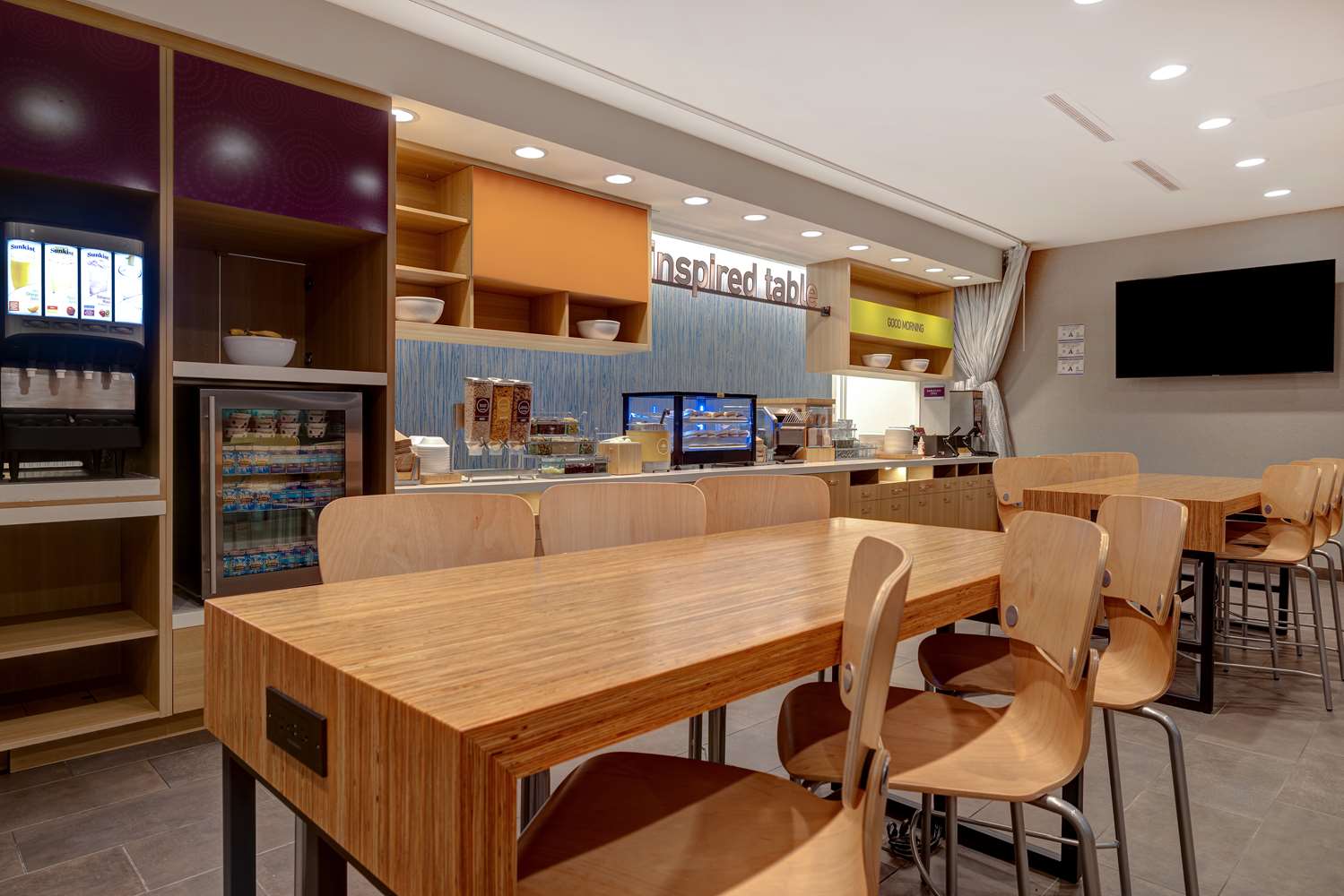 Фото Home2 Suites by Hilton Las Vegas Northwest