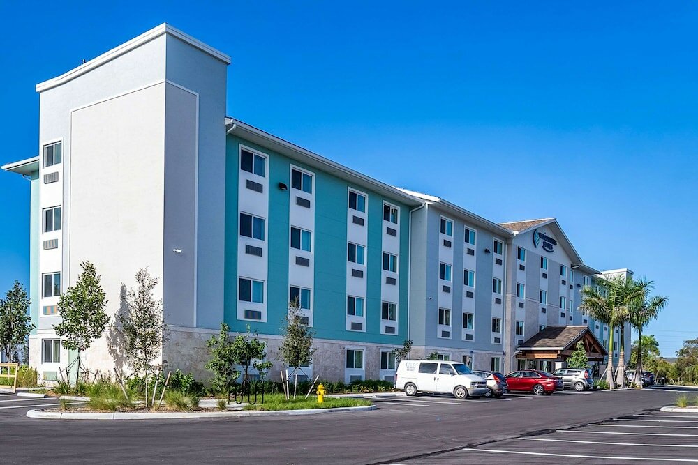 Фото WoodSpring Suites Naples West