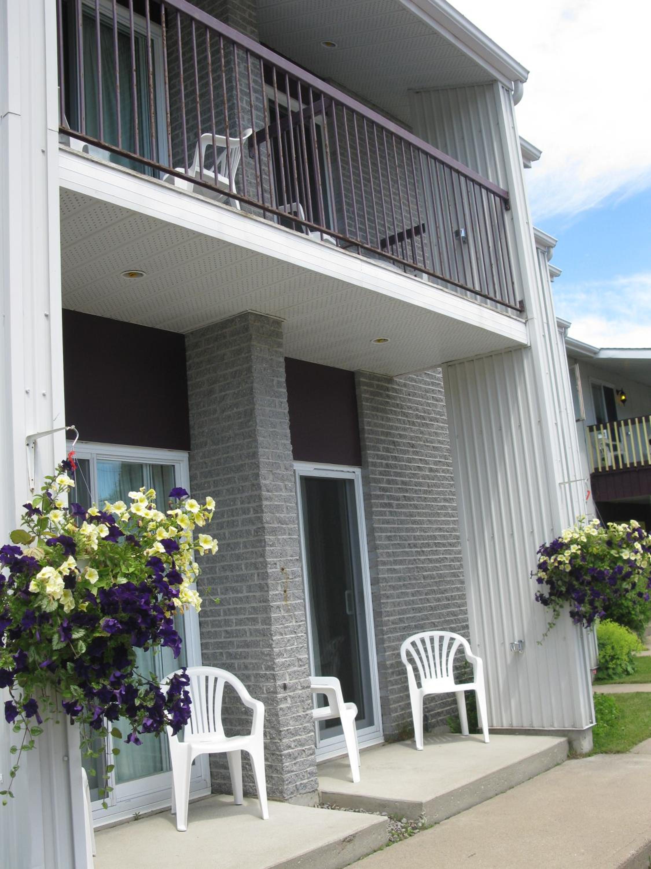 Фото Motel de l'Anse à l'Eau