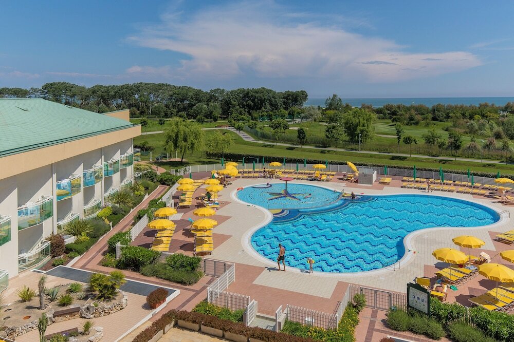 Фото Hotel Maregolf