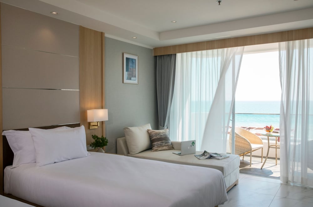 Фото Eastin Resort Rayong